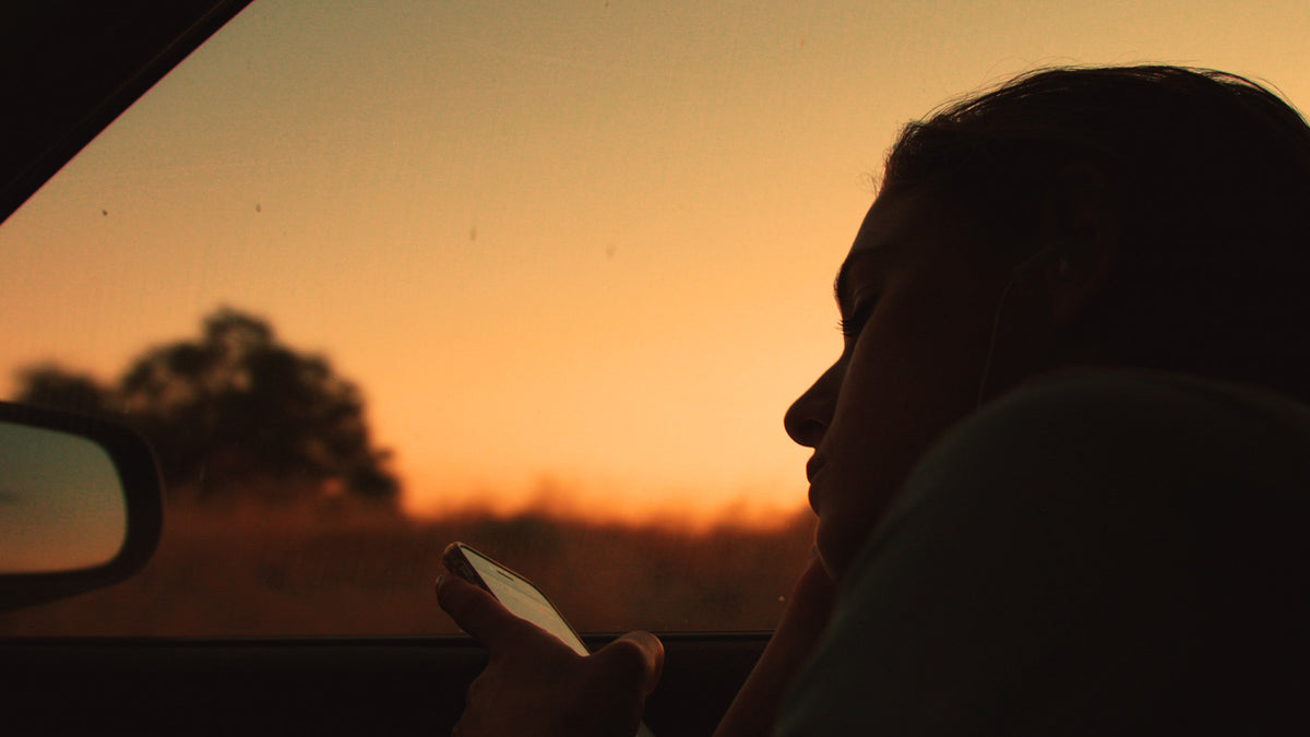 GOLDEN HOUR – CINECOLOR